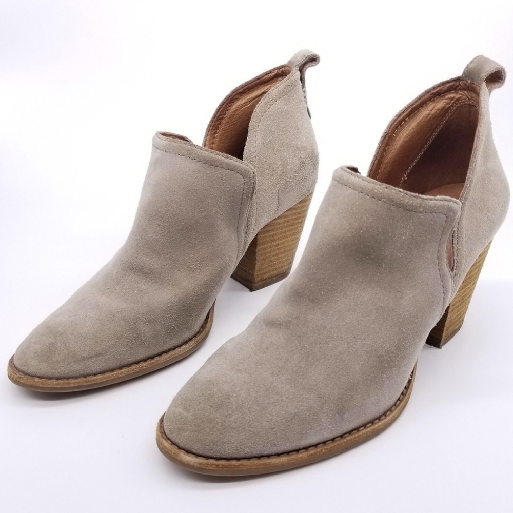 Jeffrey Campbell Rosee Taupe Suede Ankle Heeled Booties Size 8